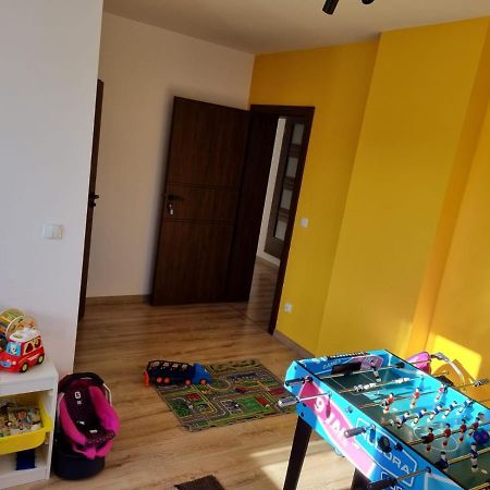 Dom Na Ubocy Appartement Groń Buitenkant foto