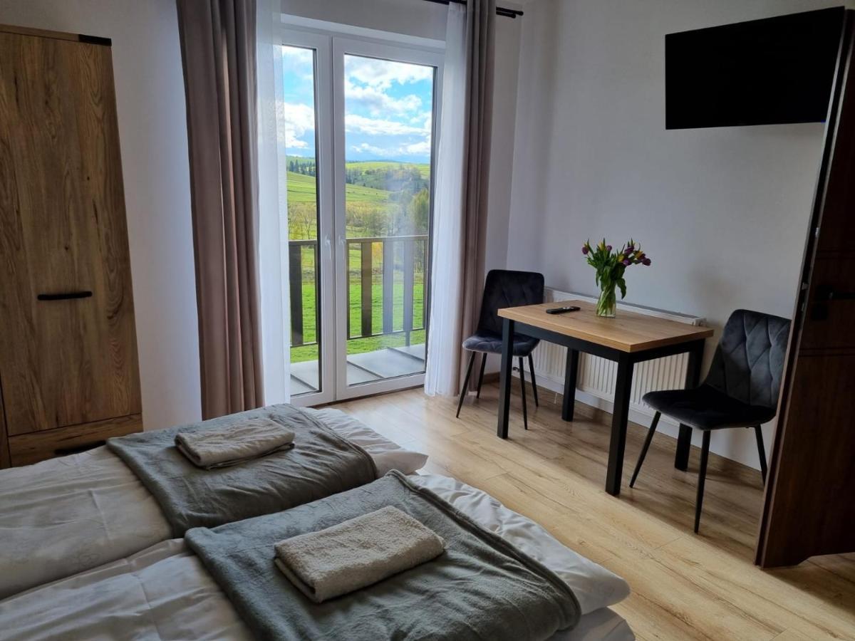Dom Na Ubocy Appartement Groń Buitenkant foto