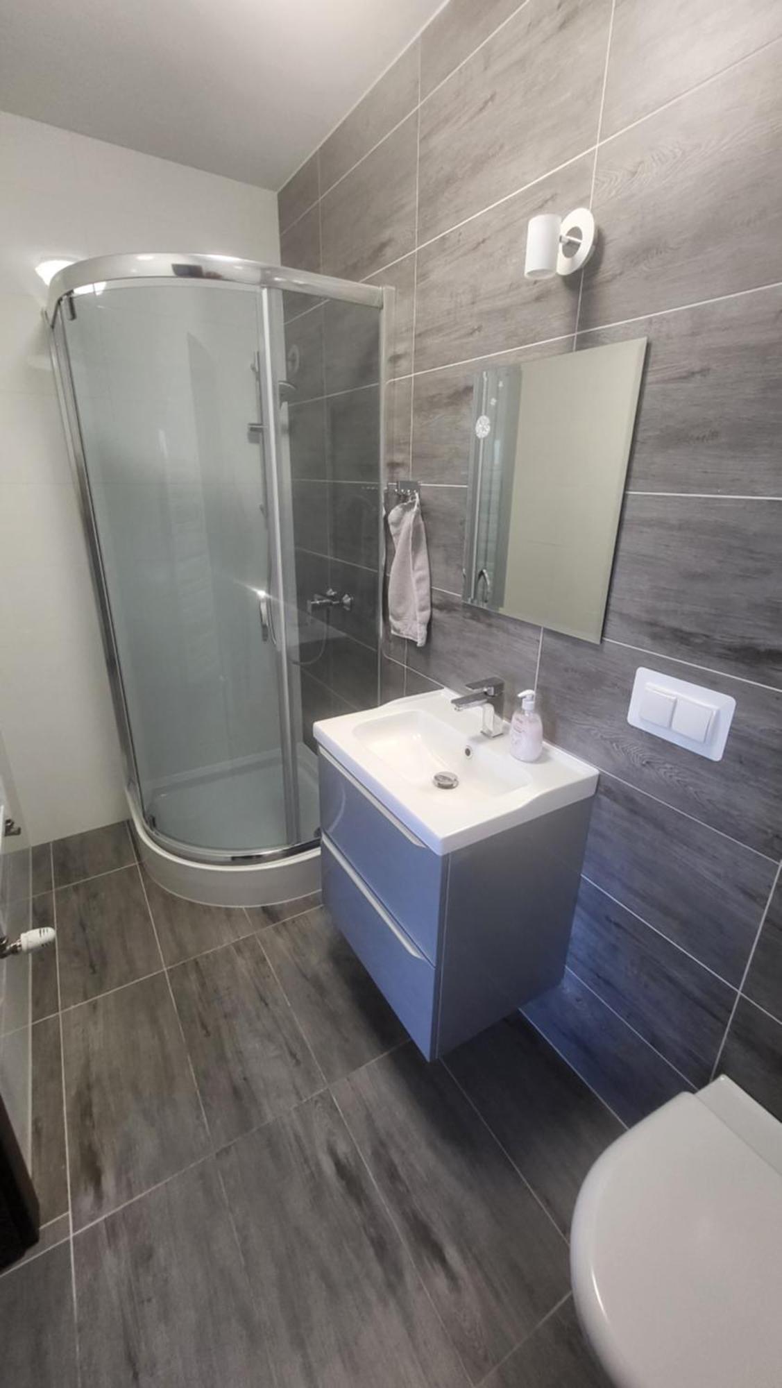 Dom Na Ubocy Appartement Groń Buitenkant foto